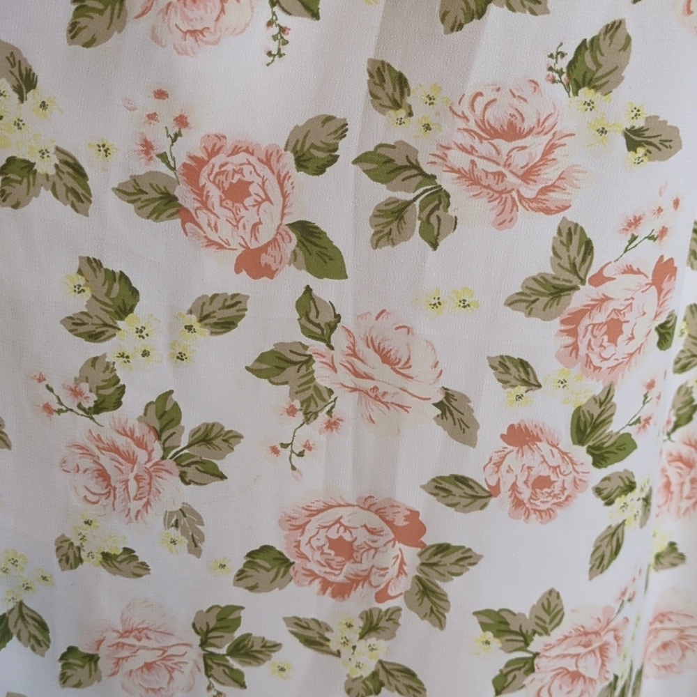 West of Melrose white pink floral sleeveless tiered buster v wire maxi dress - Picture 9 of 12